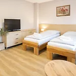 Guest house Harmony Javornik 3*